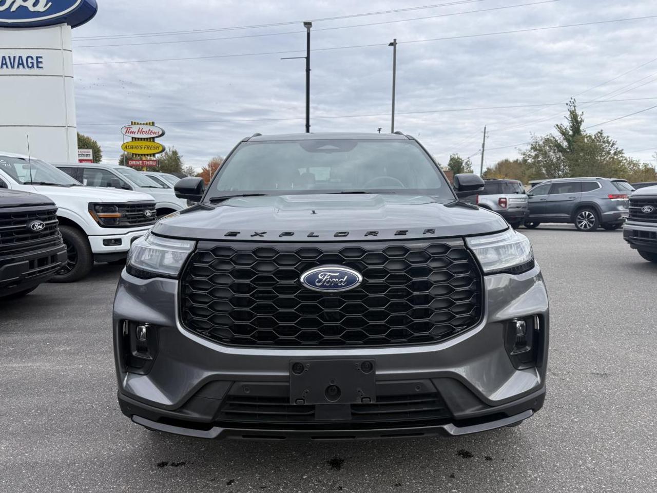 2025 Ford Explorer ST-Line Photo
