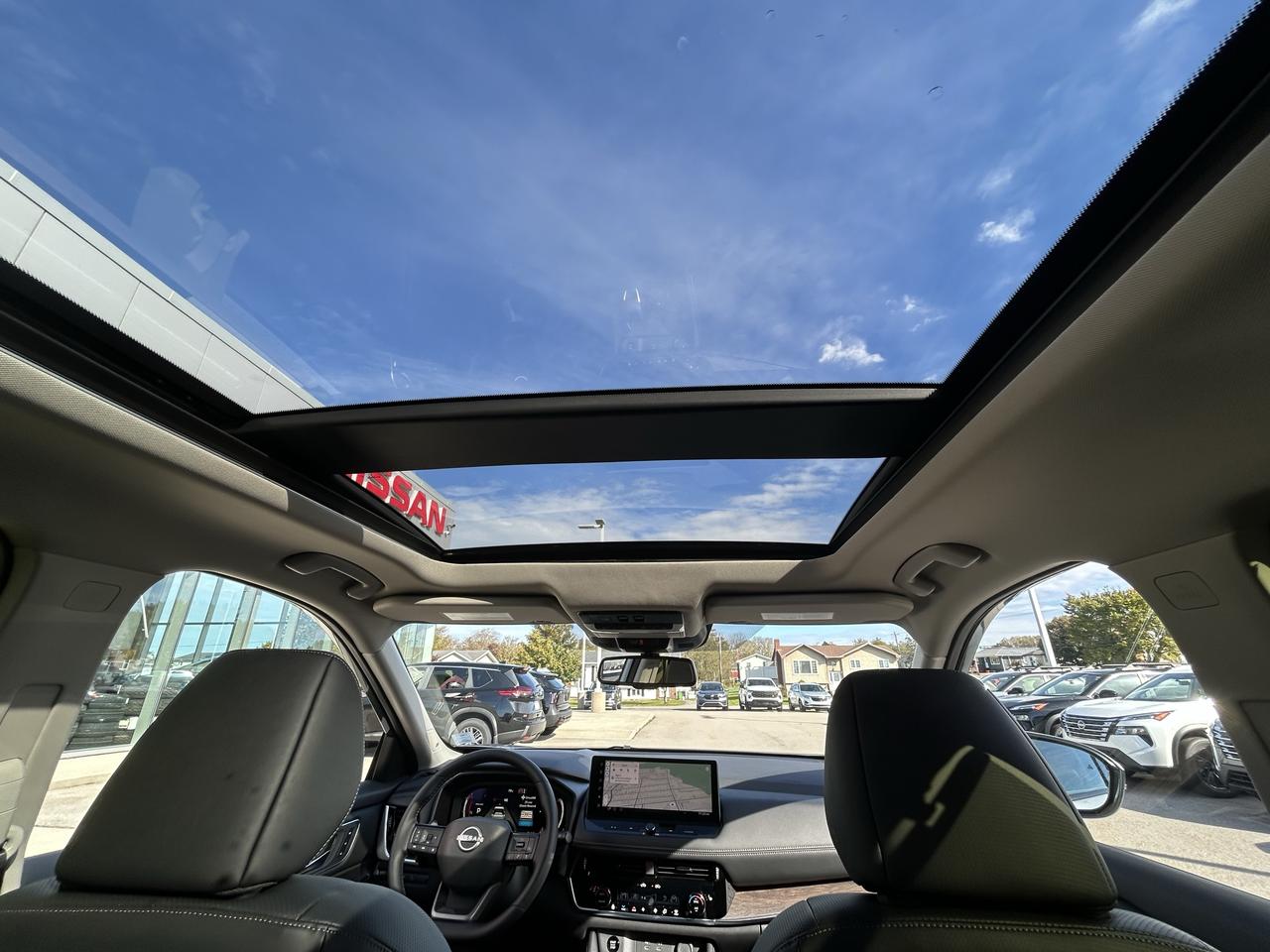 2026 Nissan ROGUE PLATINUM  Photo