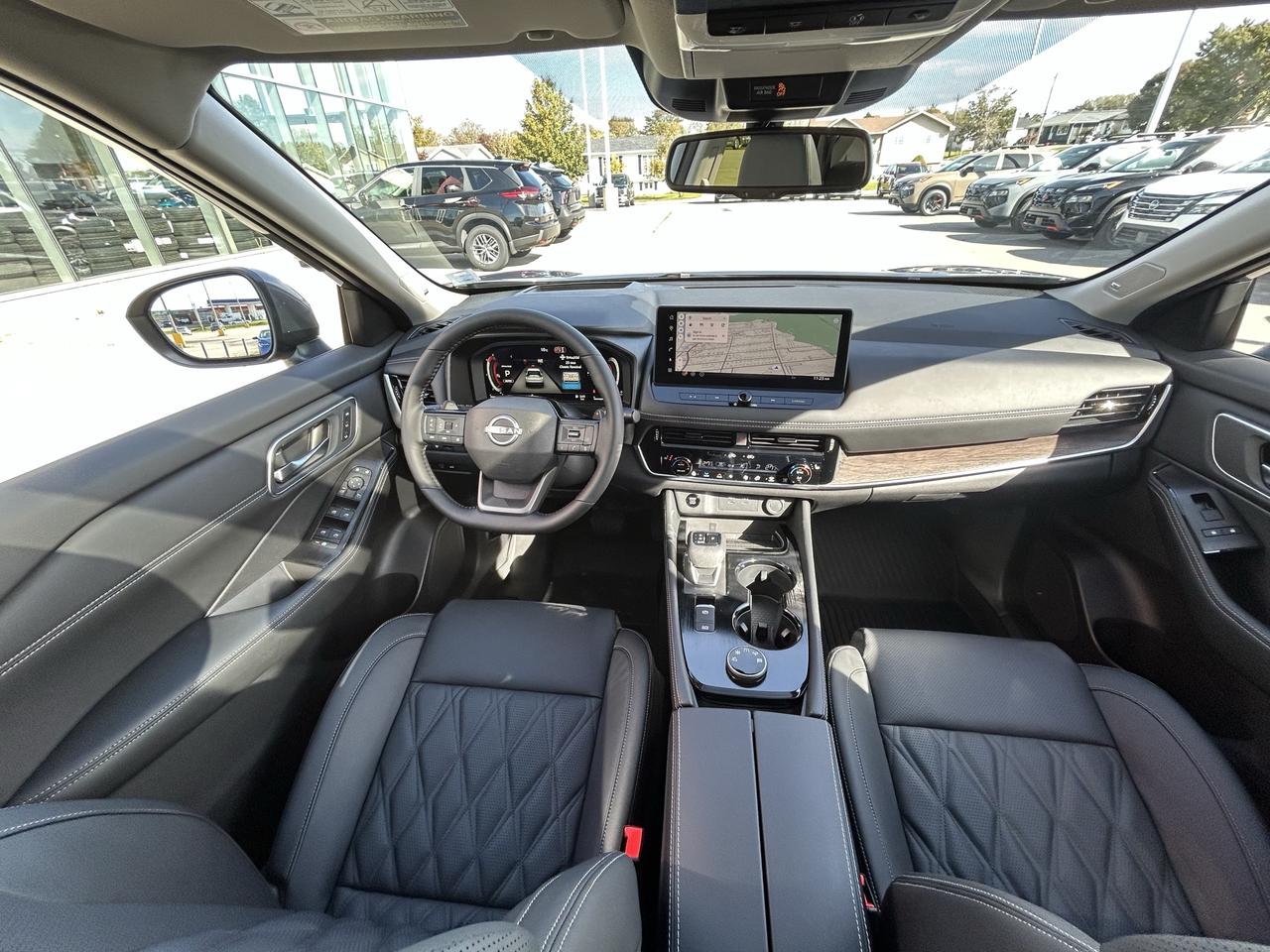 2026 Nissan ROGUE PLATINUM  Photo