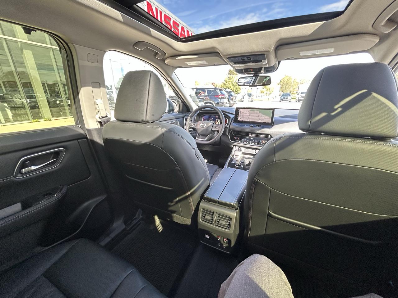 2026 Nissan ROGUE PLATINUM  Photo