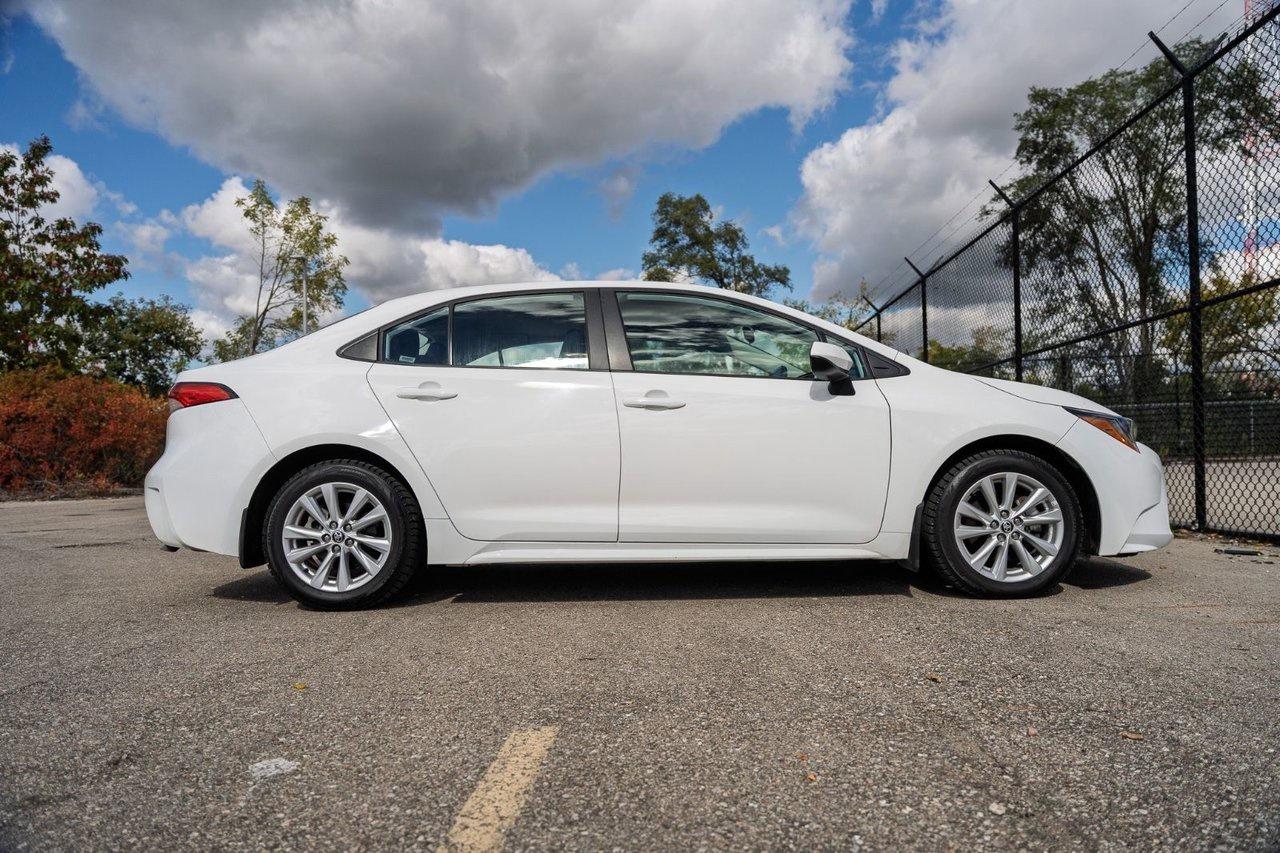 2025 Toyota Corolla LE UPGRADE Photo