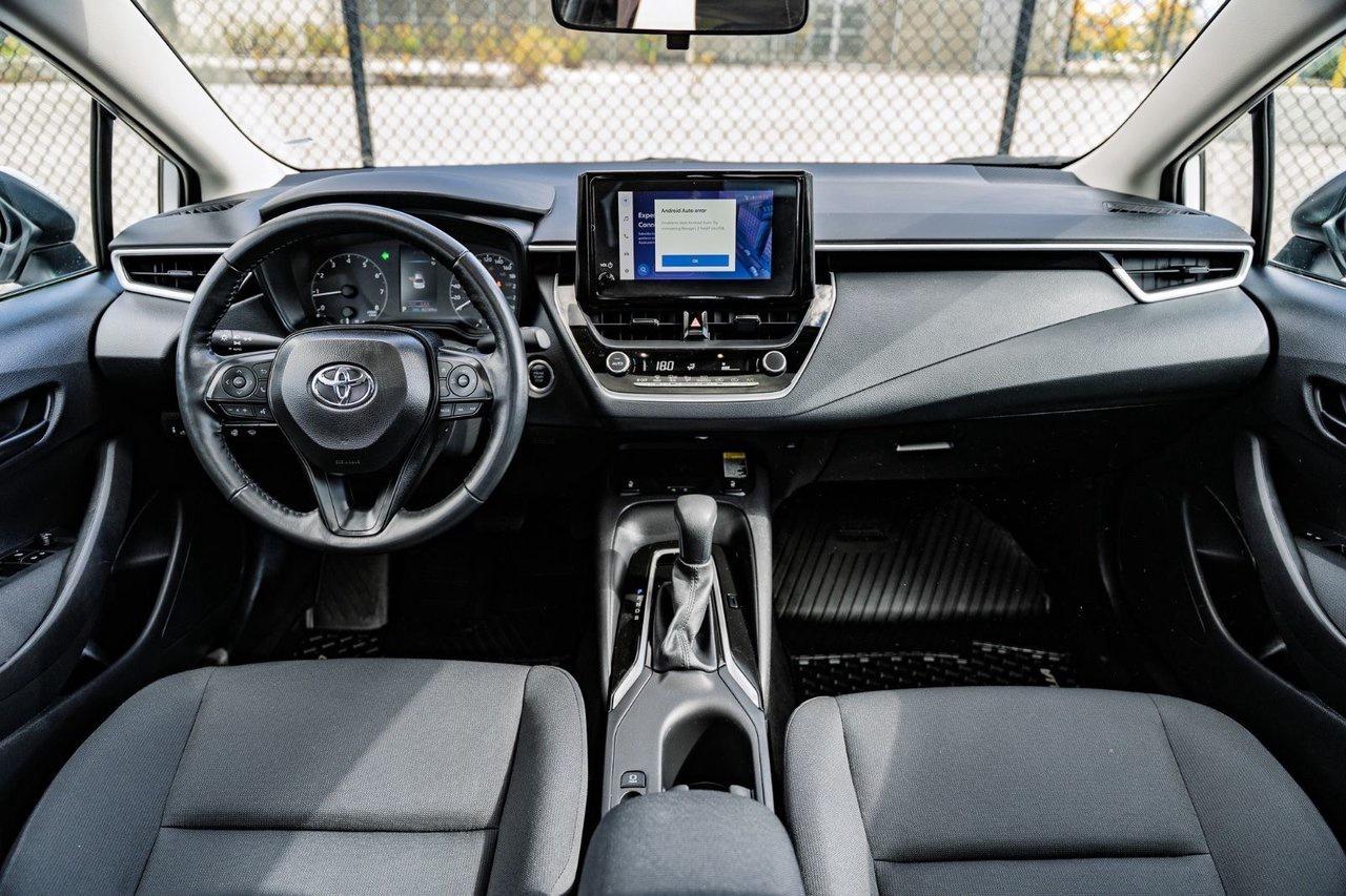 2025 Toyota Corolla LE UPGRADE Photo