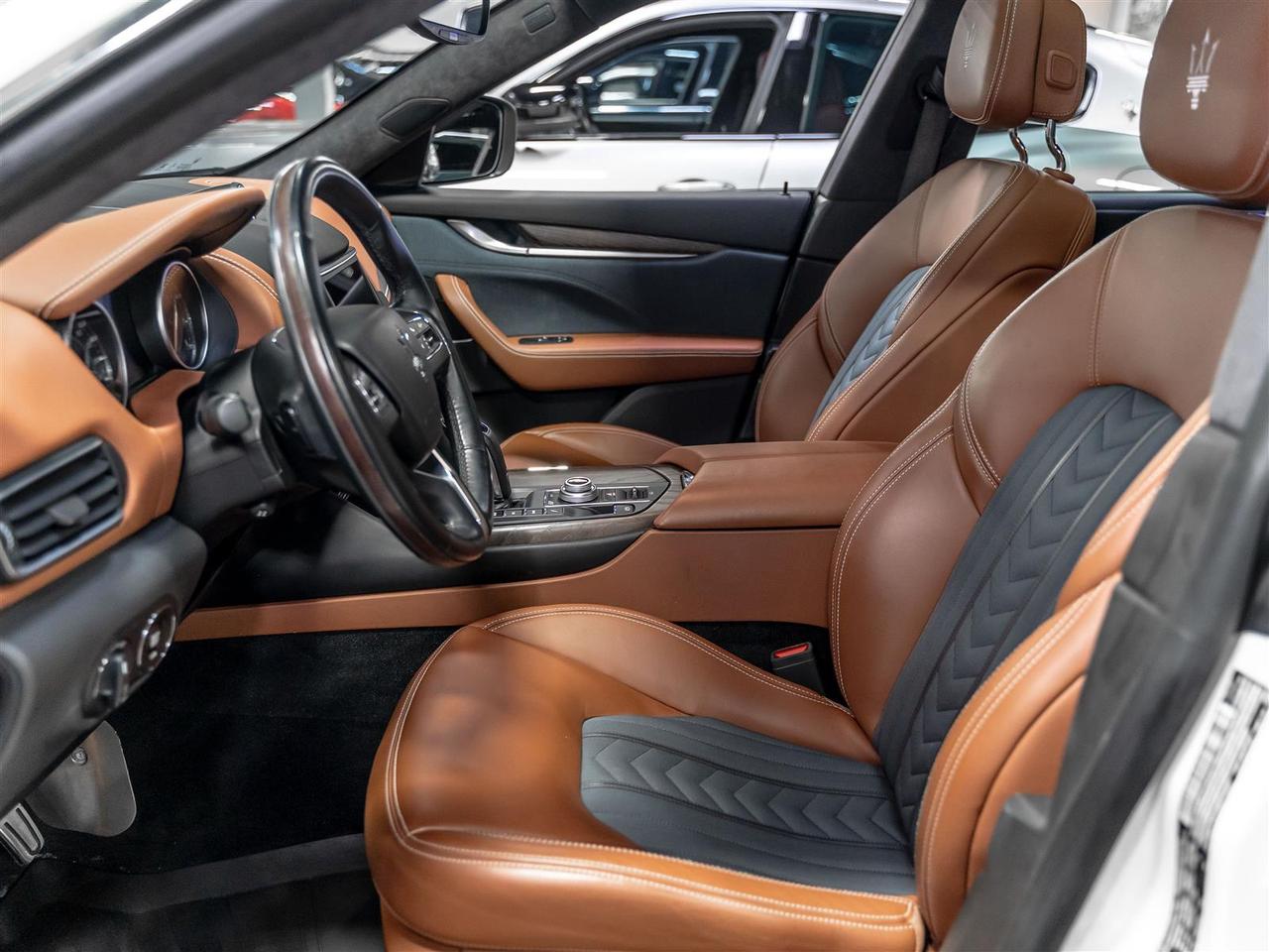 2021 Maserati Levante GranLusso|Luxury Package|Zegna Interior Photo