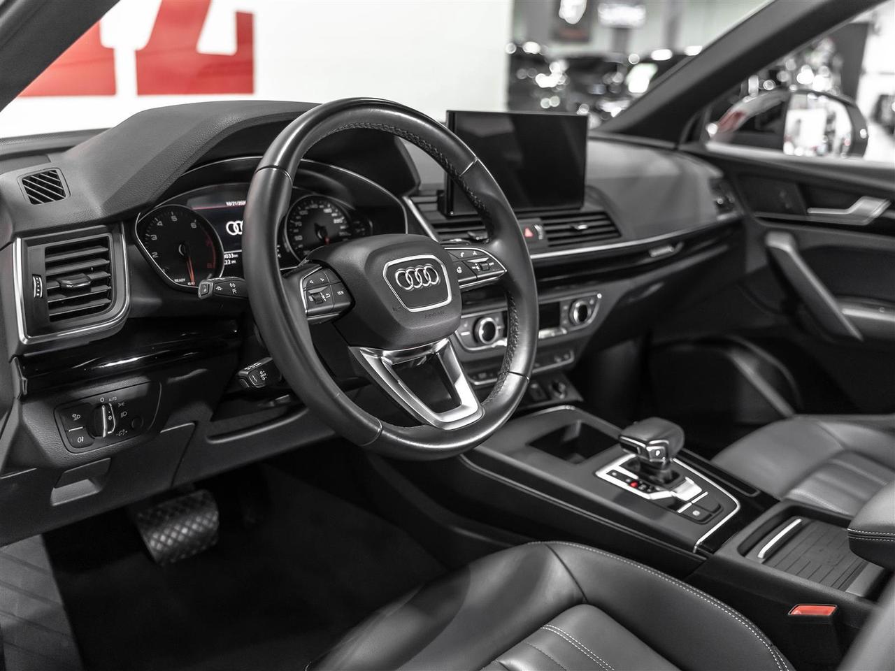 2023 Audi Q5 Komfort|Black Optics Pkg|Side Assist|19inch Sport Wheels Photo