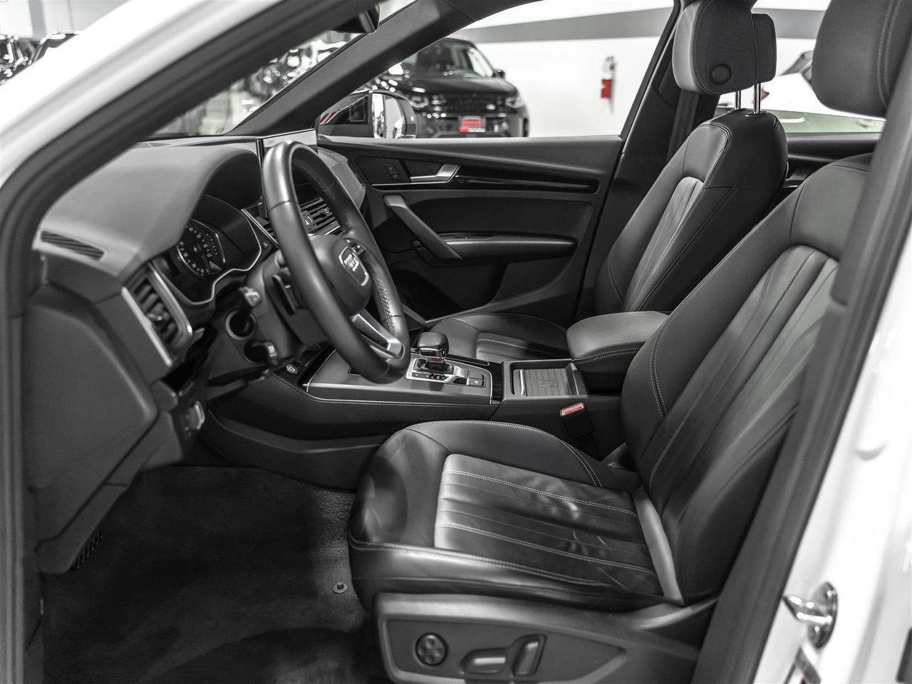 2023 Audi Q5 Komfort|Black Optics Pkg|Side Assist|19inch Sport Wheels Photo