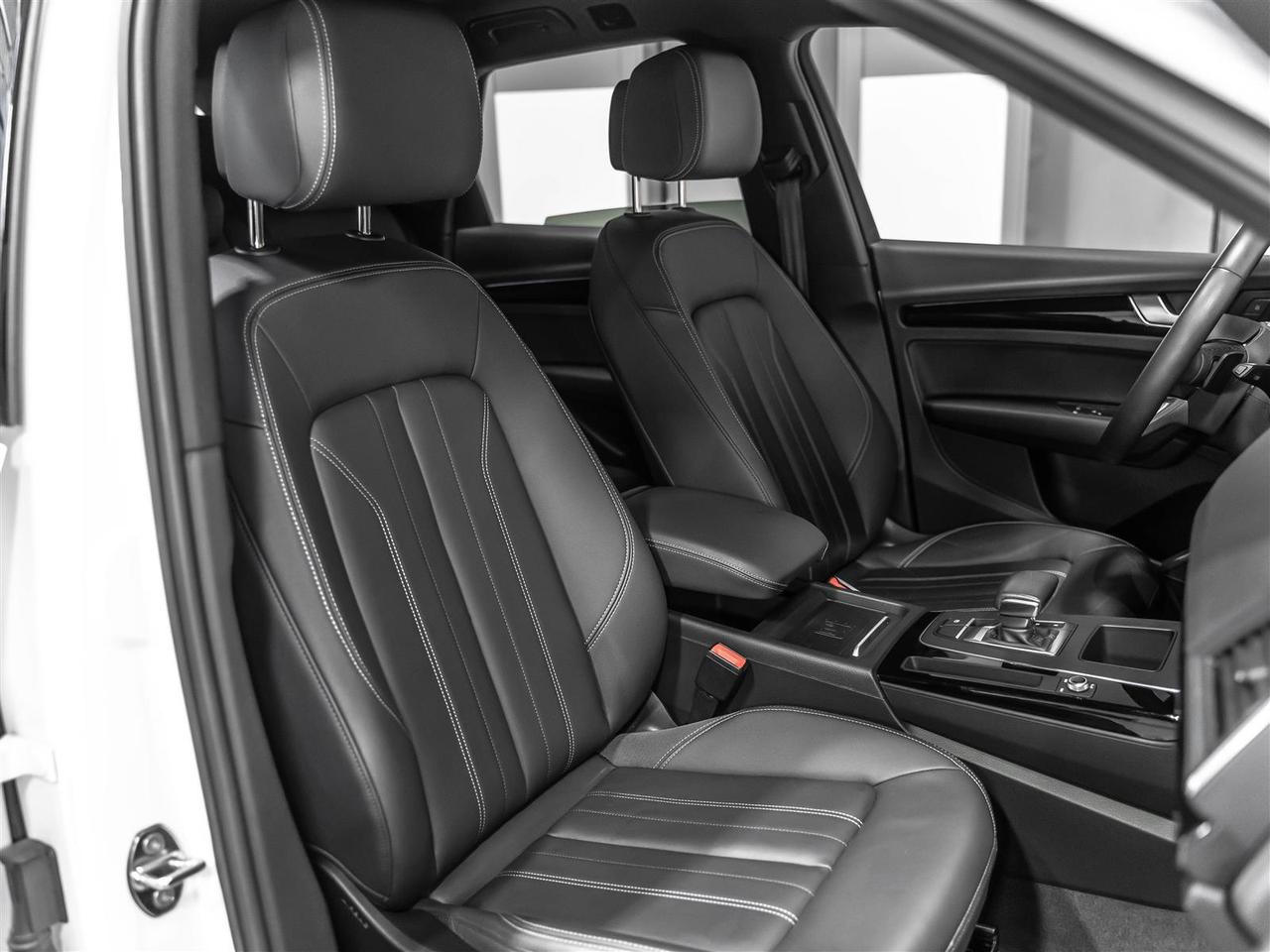 2023 Audi Q5 Komfort|Black Optics Pkg|Side Assist|19inch Sport Wheels Photo