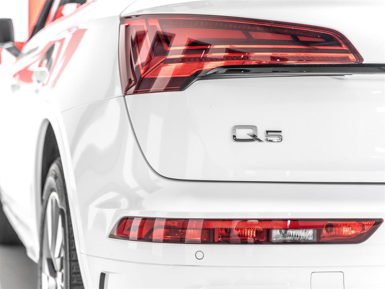 2023 Audi Q5 Komfort|Black Optics Pkg|Side Assist|19inch Sport Wheels Photo