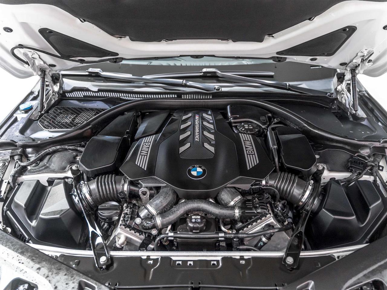 2020 BMW 850i M850i xDrive|Gran Coupe|Individual Interior|Fully Loaded Photo