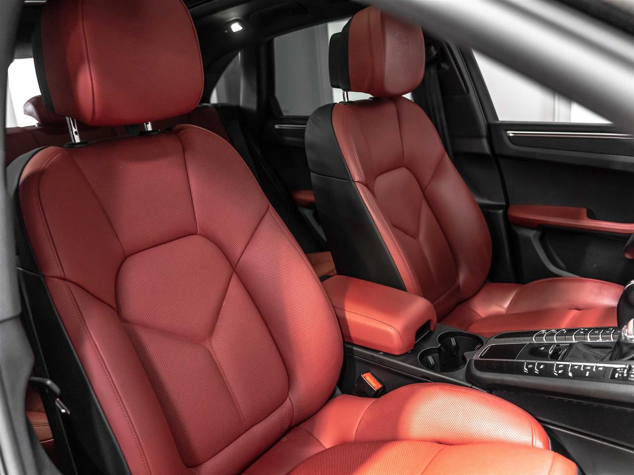 2020 Porsche Macan Premium Plus Pkg|Accident Free|One Owner|Low Km's Photo