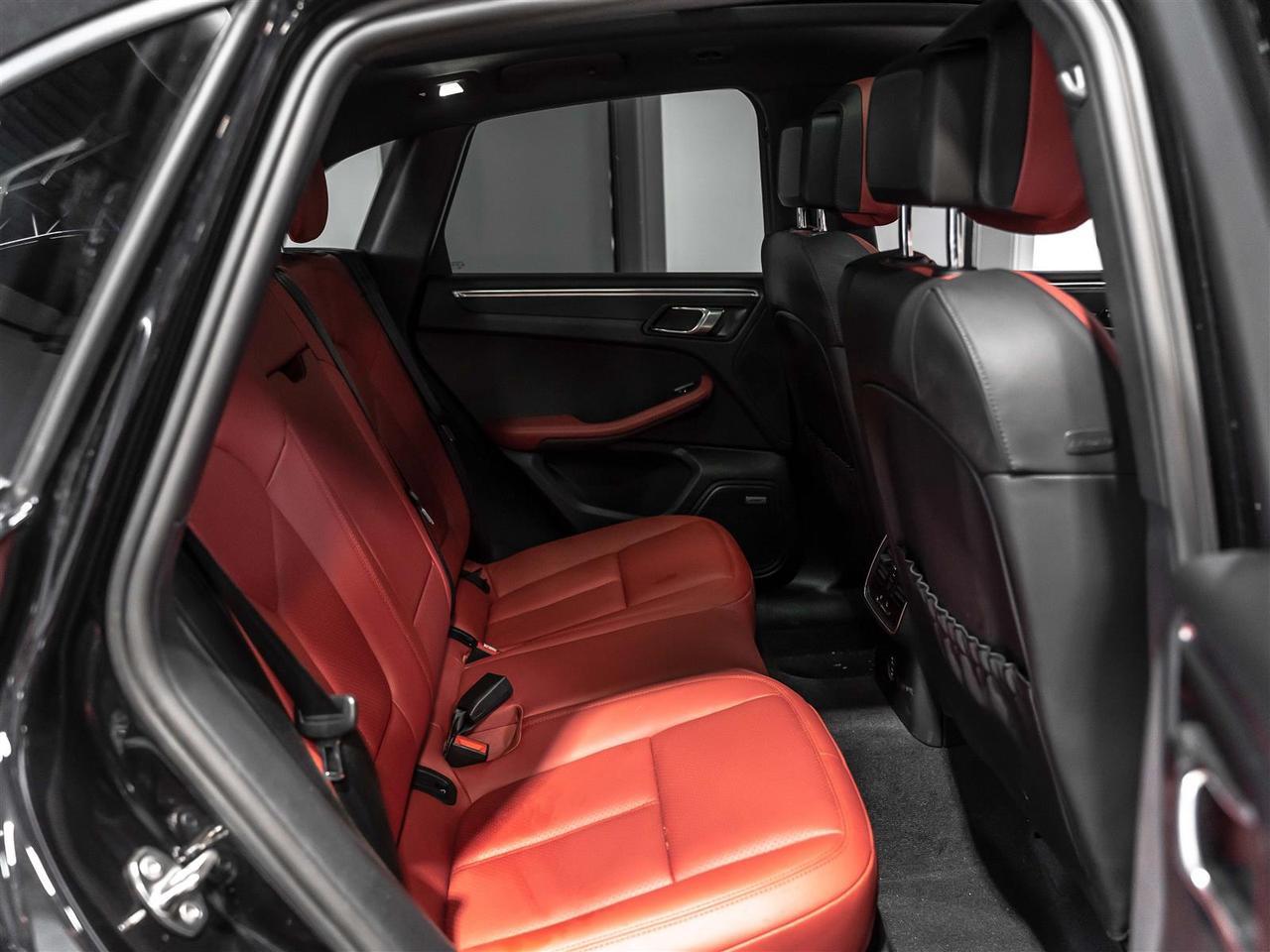2020 Porsche Macan Premium Plus Pkg|Accident Free|One Owner|Low Km's Photo