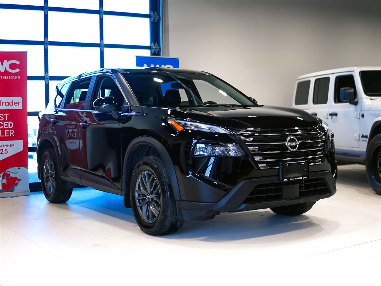 2025 Nissan Rogue S AWD | BLIND SPOT | ONE OWNER | NO ACCIDENTS Photo3