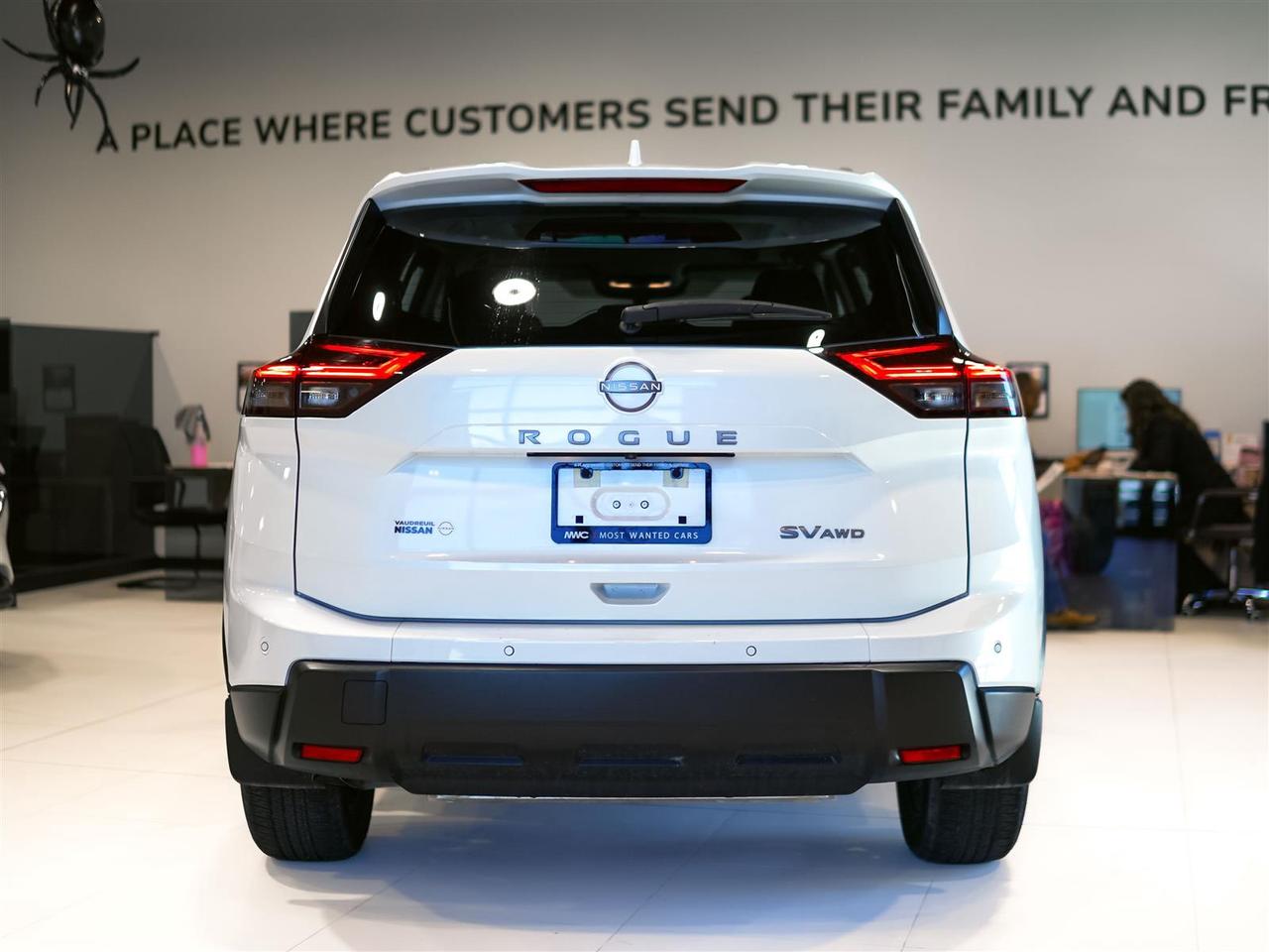 2024 Nissan Rogue SV MOONROOF AWD | PANO ROOF | REMOTE START | NO ACCIDENTS Photo