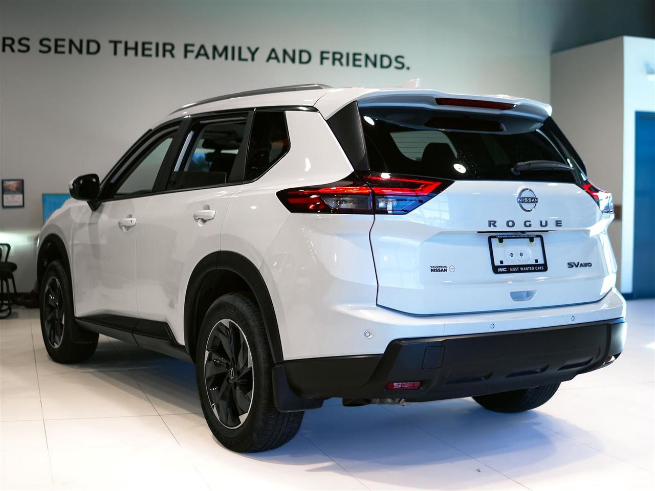 2024 Nissan Rogue SV MOONROOF AWD | PANO ROOF | REMOTE START | NO ACCIDENTS Photo