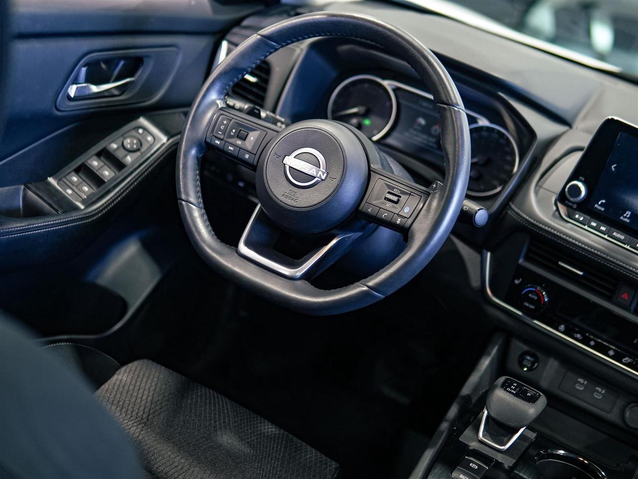 2024 Nissan Rogue SV MOONROOF AWD | PANO ROOF | REMOTE START | NO ACCIDENTS Photo