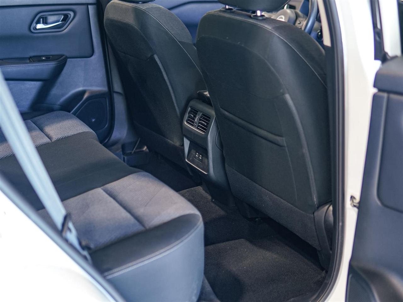2024 Nissan Rogue SV MOONROOF AWD | PANO ROOF | REMOTE START | NO ACCIDENTS Photo