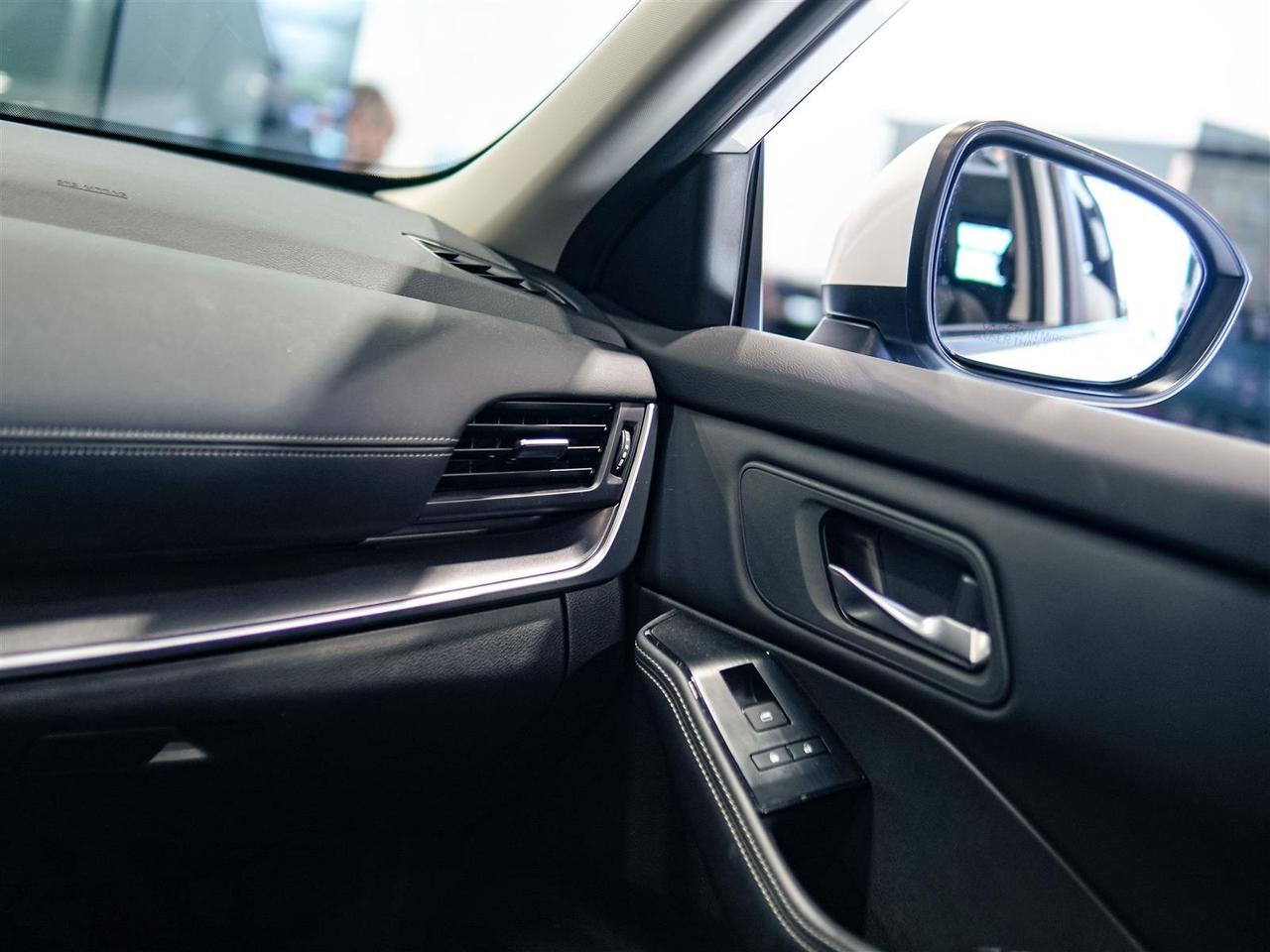 2024 Nissan Rogue SV MOONROOF AWD | PANO ROOF | REMOTE START | NO ACCIDENTS Photo