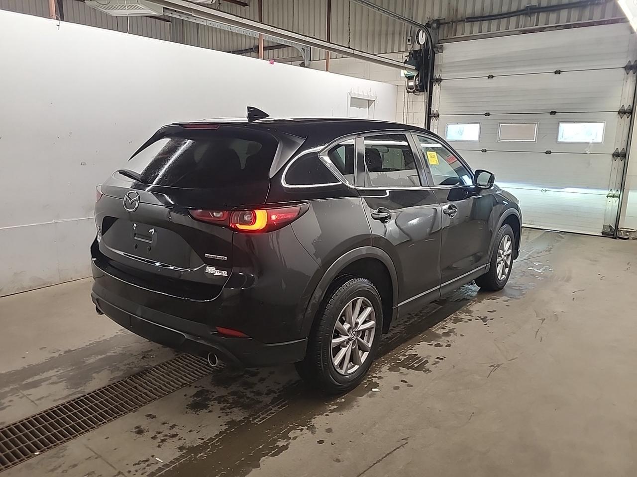2024 Mazda CX-5 GX AWD | ONE OWNER | NO ACCIDENTS Photo