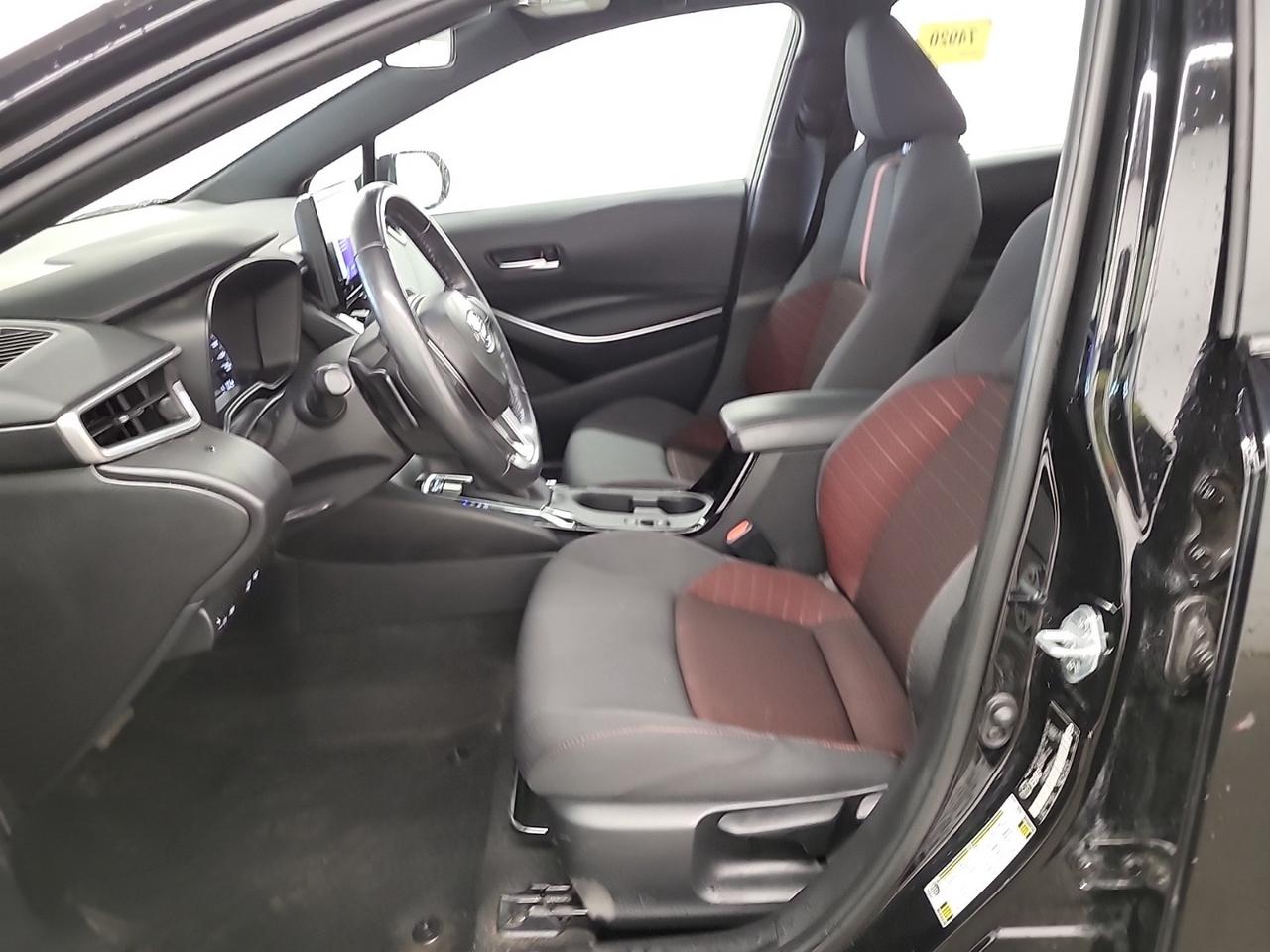 2024 Toyota Corolla SE | UPGRADE | SUNROOF | 2.0 L | HTD STEERING | NO ACCIDENTS Photo