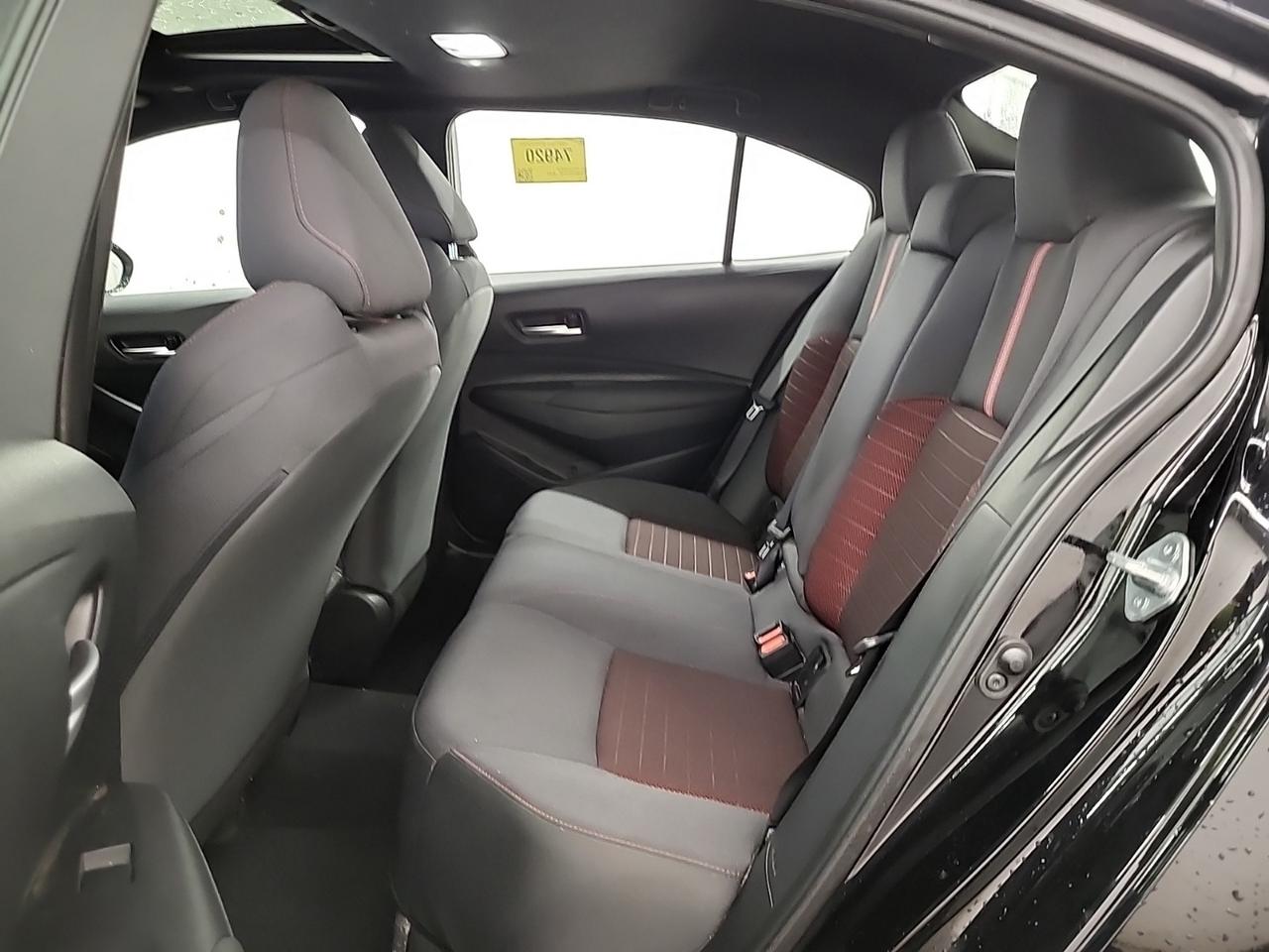 2024 Toyota Corolla SE | UPGRADE | SUNROOF | 2.0 L | HTD STEERING | NO ACCIDENTS Photo