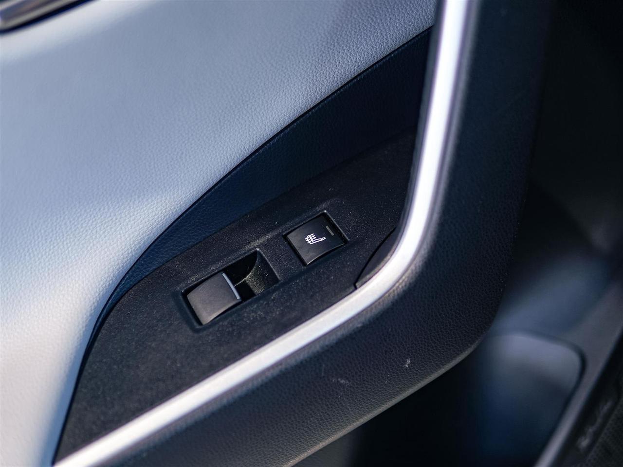 2020 Toyota RAV4 Hybrid LIMITED HYBRID | TOYOTA SERVICED | ONE OWNER | NO ACCIDENTS Photo