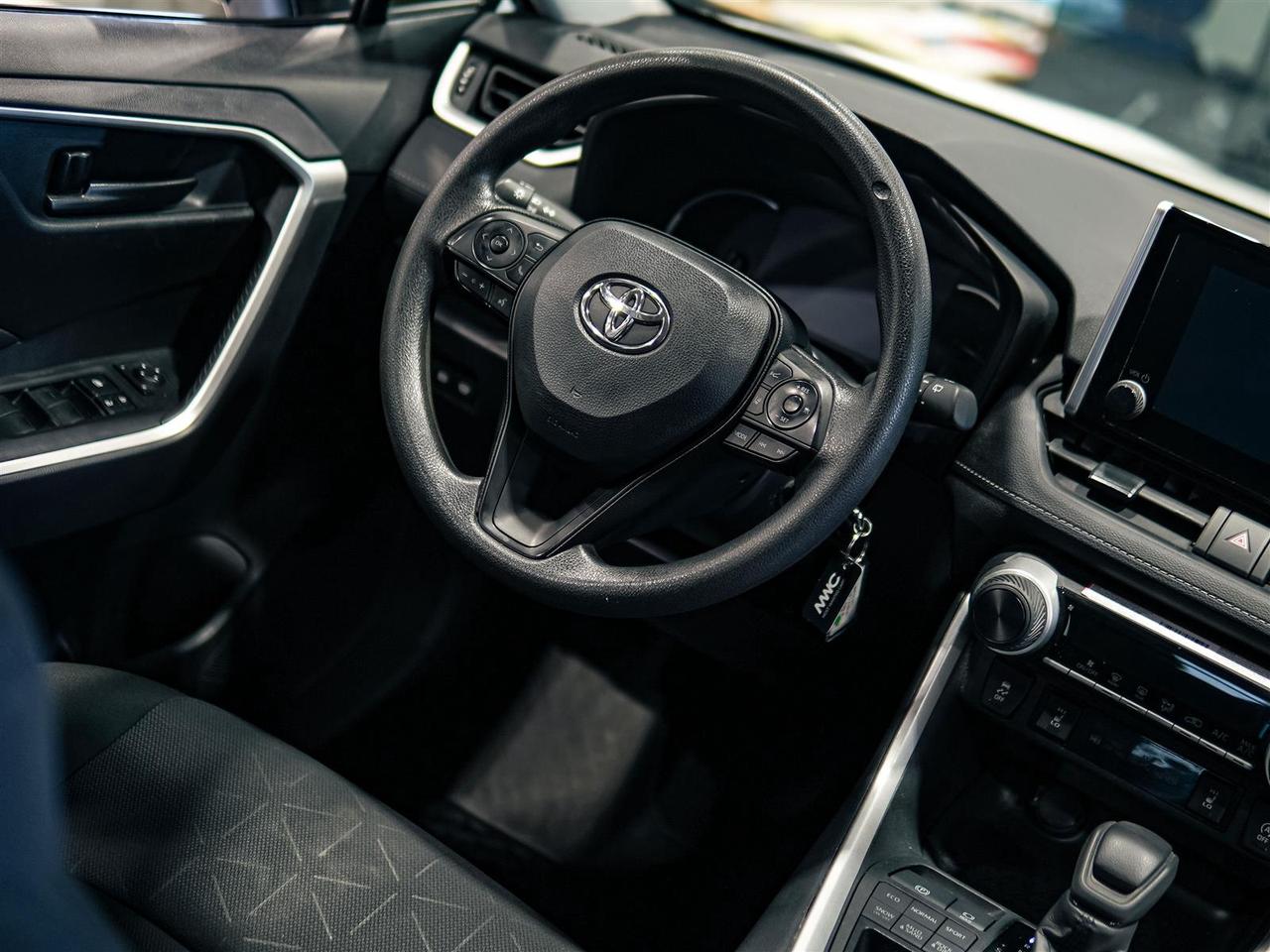 2025 Toyota RAV4 LE AWD | BLIND SPOT | APP CONNECT | NO ACCIDENTS Photo