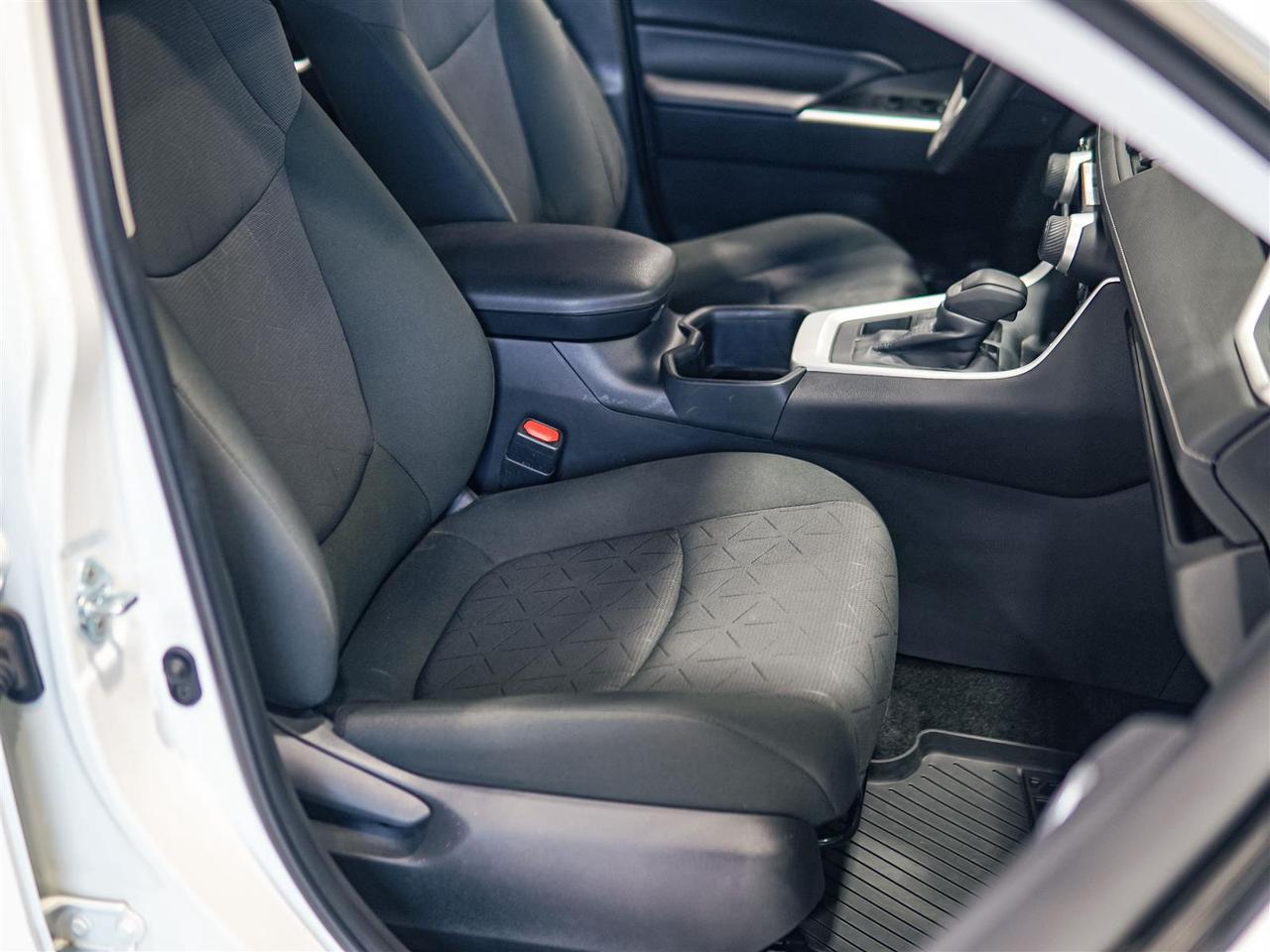 2025 Toyota RAV4 LE AWD | BLIND SPOT | APP CONNECT | NO ACCIDENTS Photo