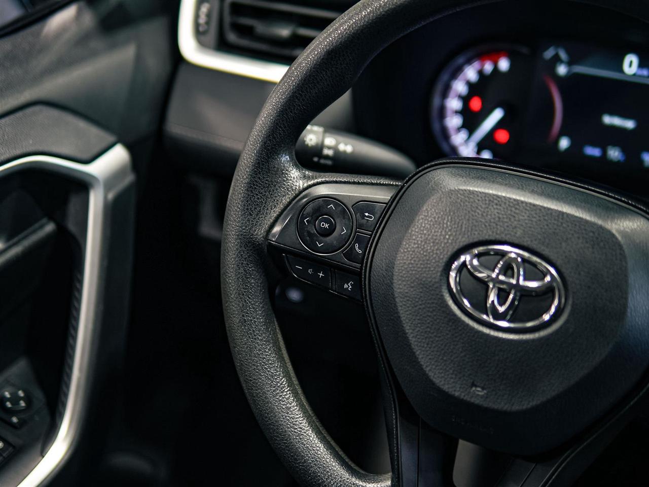 2025 Toyota RAV4 LE AWD | BLIND SPOT | APP CONNECT | NO ACCIDENTS Photo