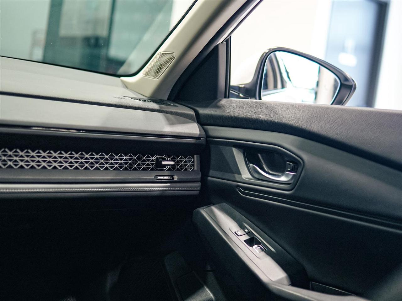 2024 Honda Accord EX | SUNROOF | HONDA SERVICED | NO ACCIDENTS Photo