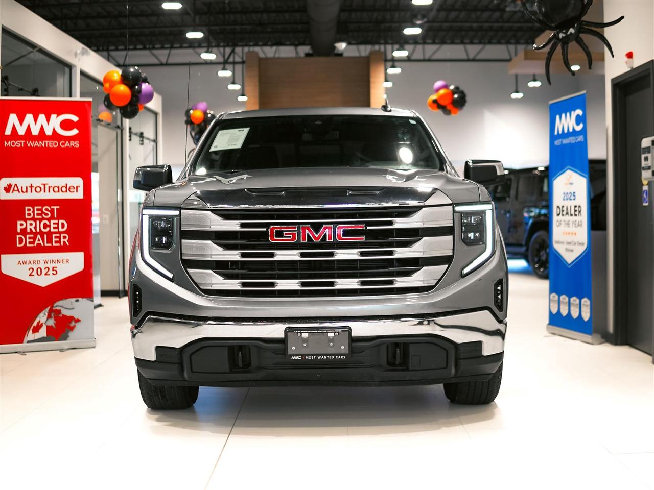 2023 GMC Sierra 1500 SLE CREW CAB 5.3L V8 4X4 | NO ACCIDENTS | 1 OWNR Photo