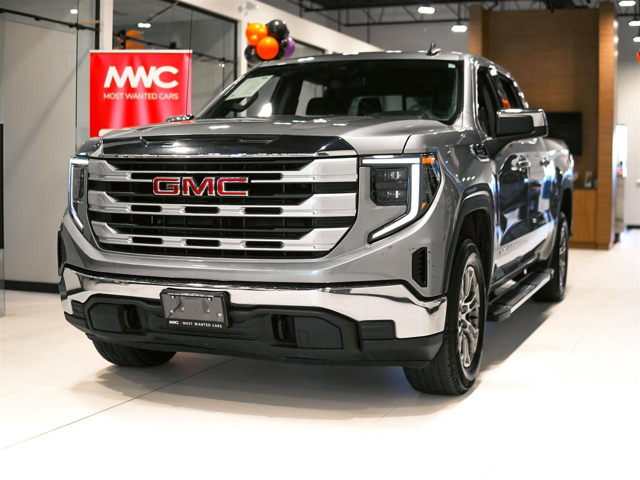 2023 GMC Sierra 1500 SLE CREW CAB 5.3L V8 4X4 | NO ACCIDENTS | 1 OWNR Photo