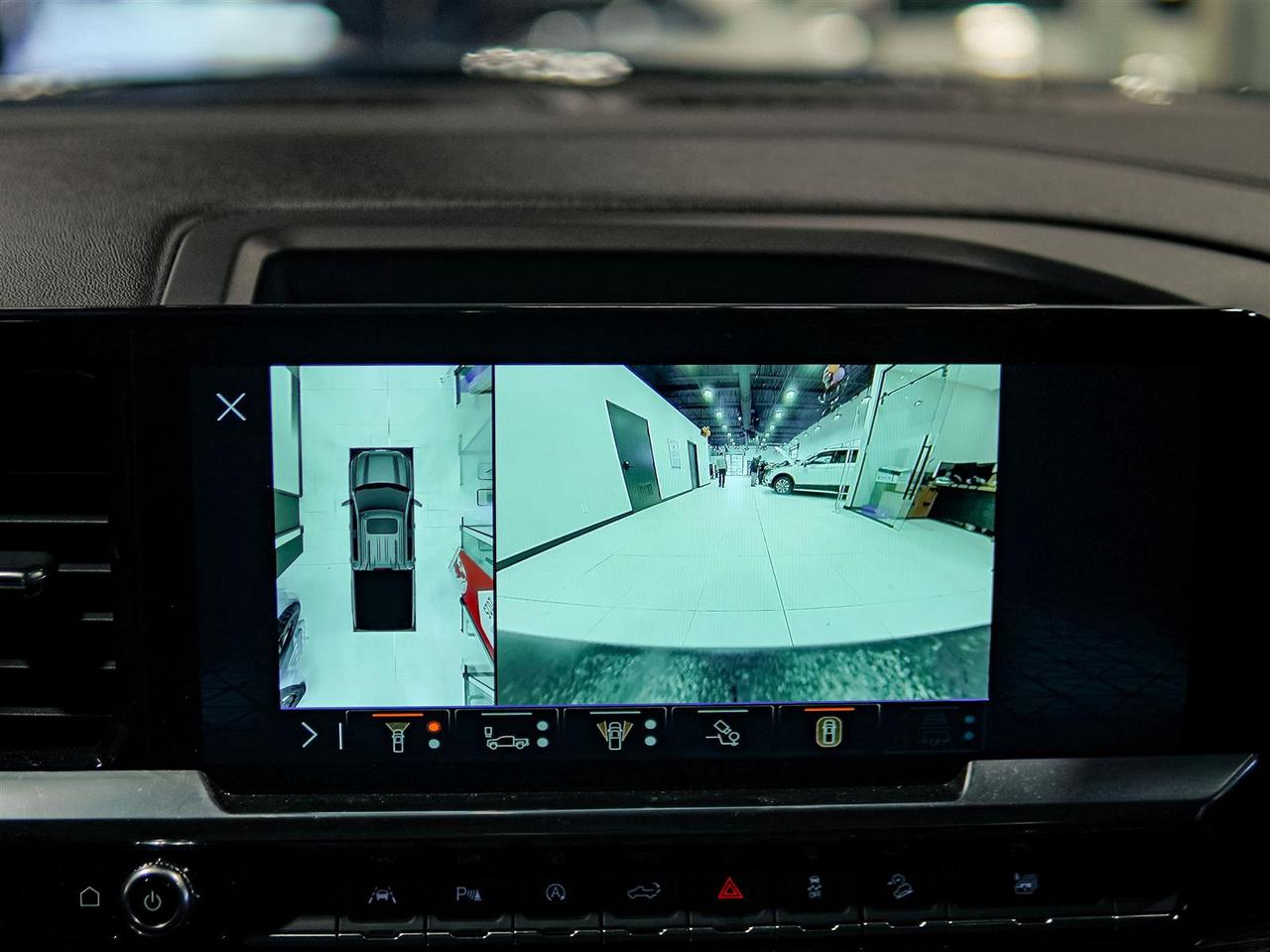 2024 GMC Sierra 1500 ELEVATION | X31 LEATHER SUNROOF BOSE 360 CAM BLIND Photo