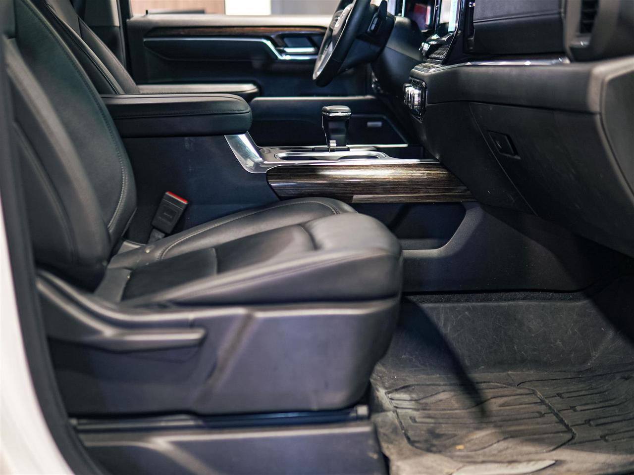 2024 GMC Sierra 1500 ELEVATION | X31 LEATHER SUNROOF BOSE 360 CAM BLIND Photo