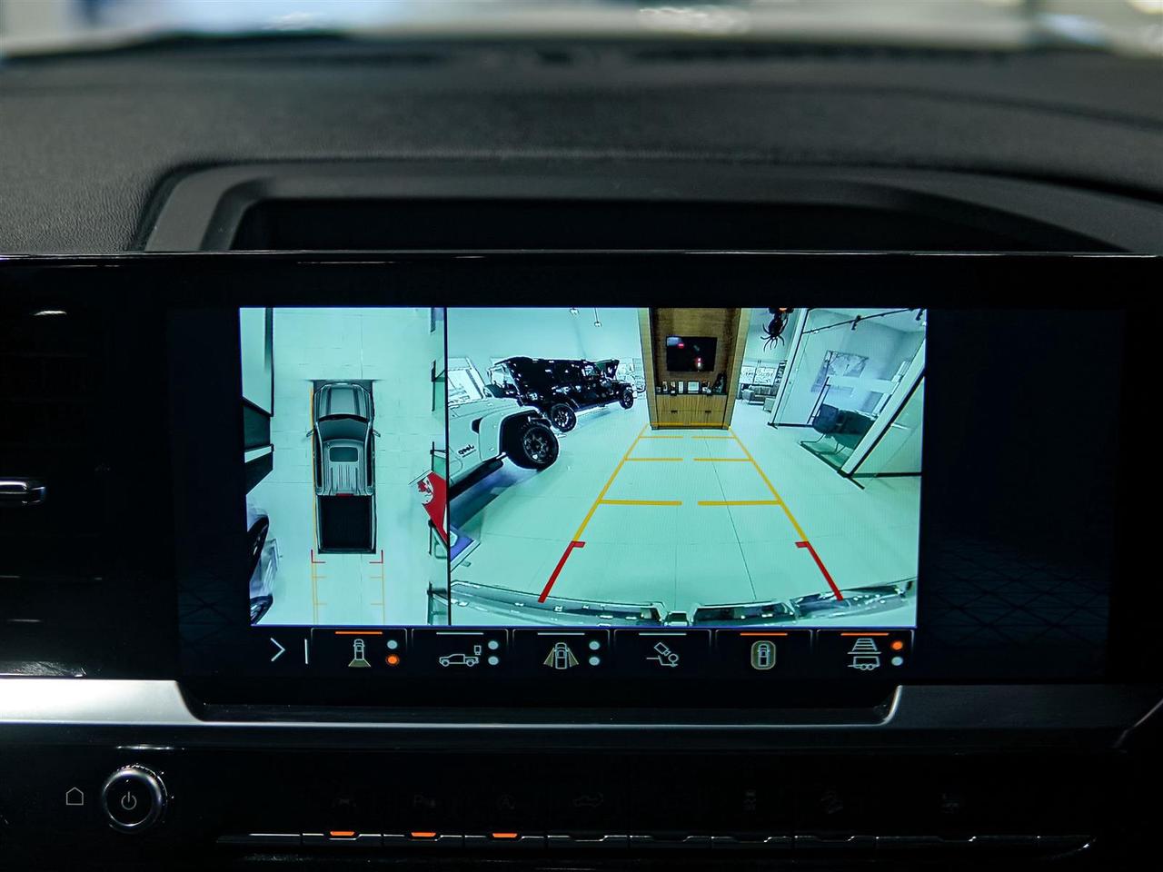 2024 GMC Sierra 1500 ELEVATION | X31 LEATHER SUNROOF BOSE 360 CAM BLIND Photo