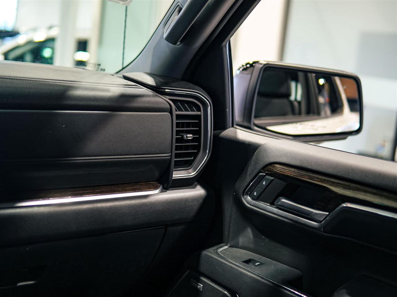 2024 GMC Sierra 1500 ELEVATION | X31 LEATHER SUNROOF BOSE 360 CAM BLIND Photo