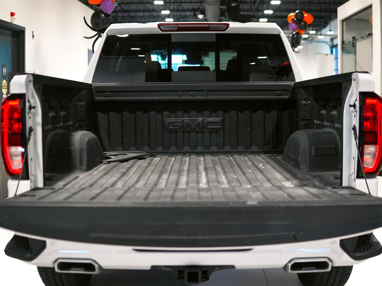 2024 GMC Sierra 1500 ELEVATION | X31 LEATHER SUNROOF BOSE 360 CAM BLIND Photo