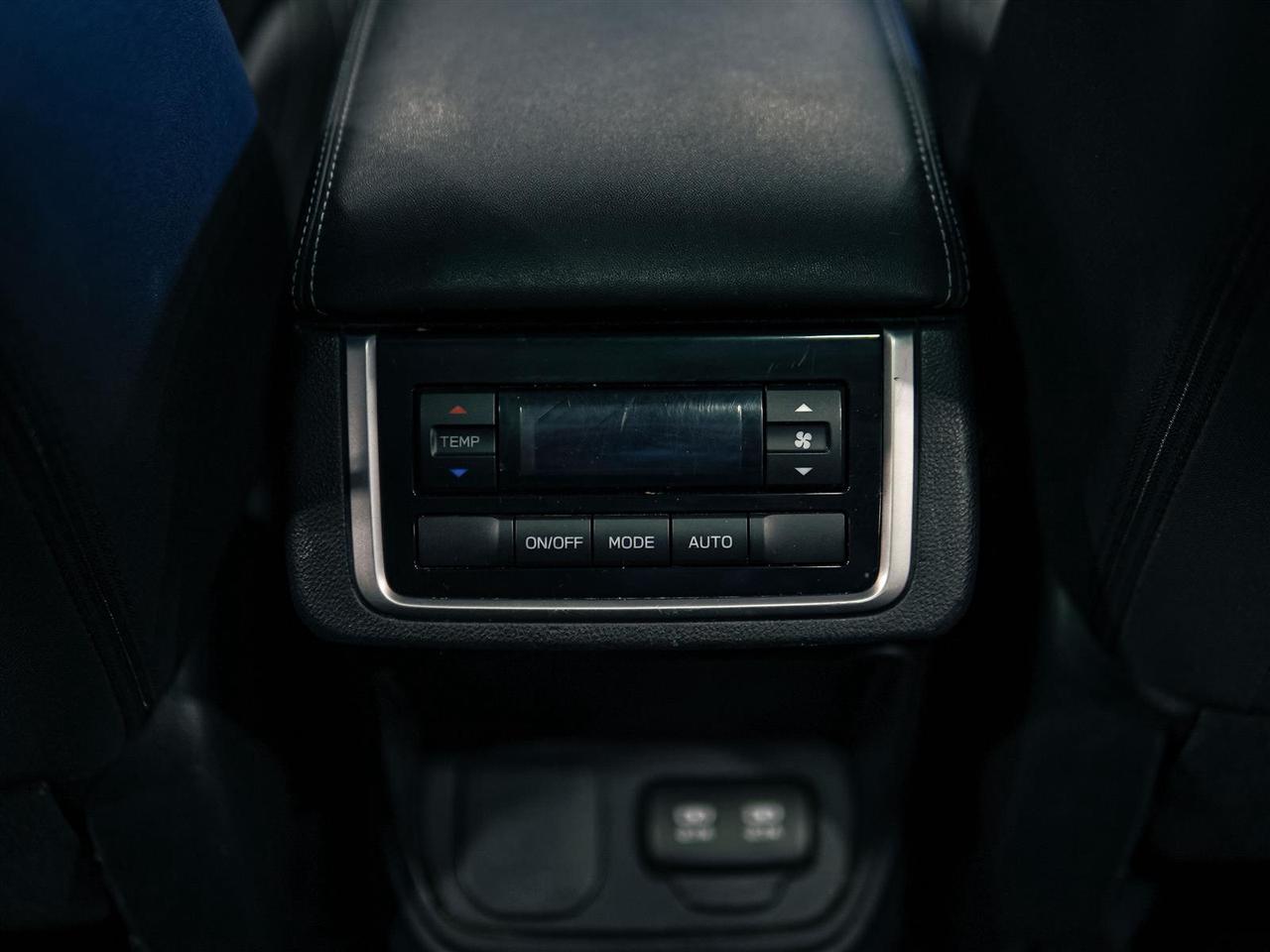 2020 Subaru ASCENT TOURING | PANO ROOF | EYE SIGHT | NO ACCIDENTS Photo