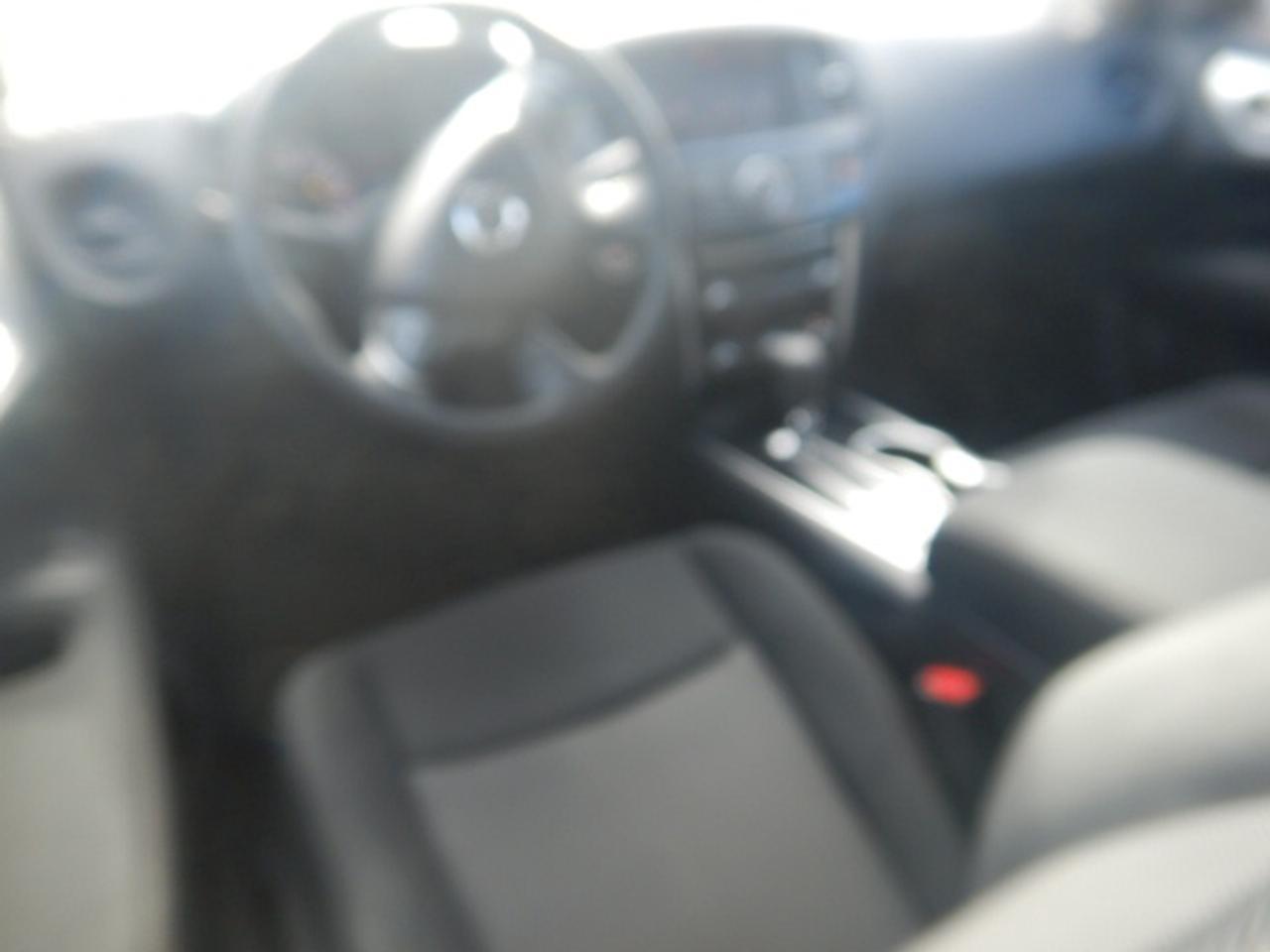 2017 Nissan Pathfinder S Photo
