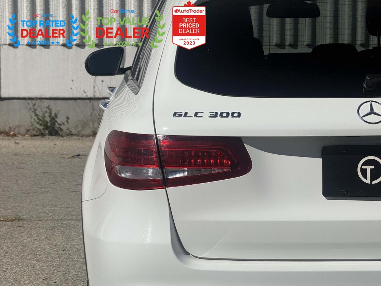 2017 Mercedes-Benz GLC //AMG PKG | PREMIUM 1 & 2 PKG | LOADED Photo