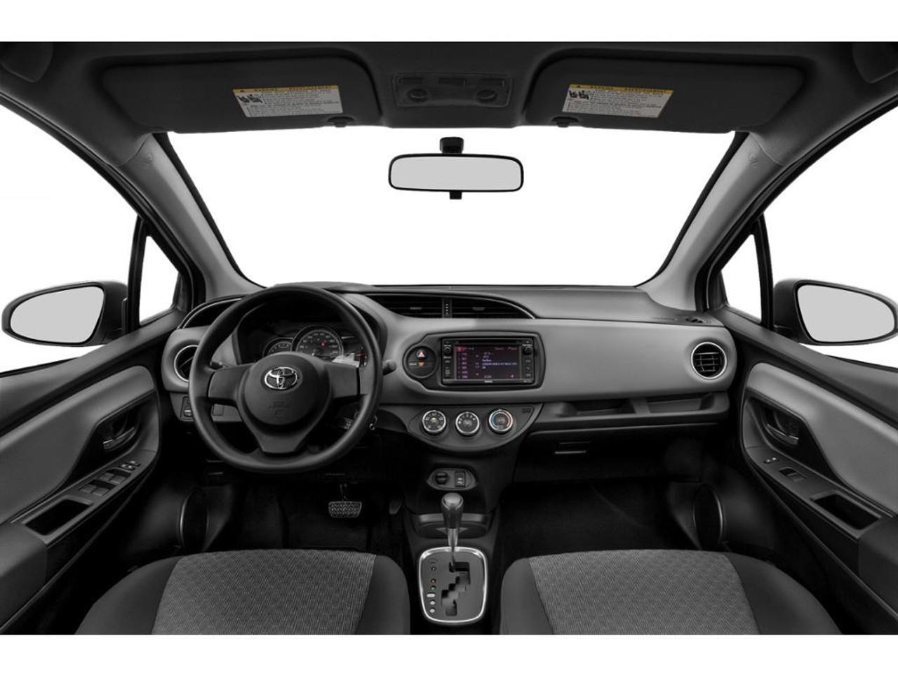 2015 Toyota Yaris LE Photo