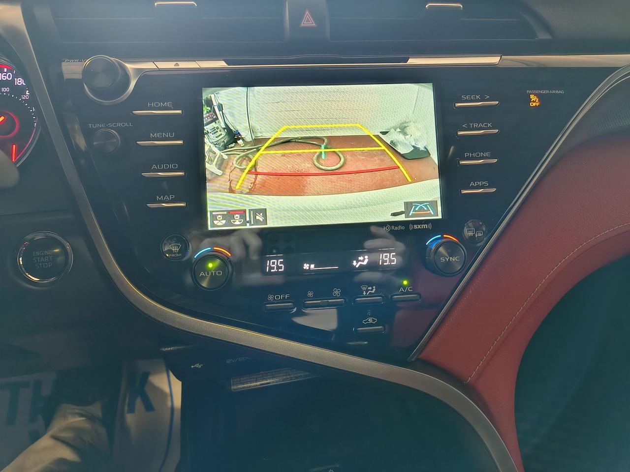 2020 Toyota Camry XSE Photo0