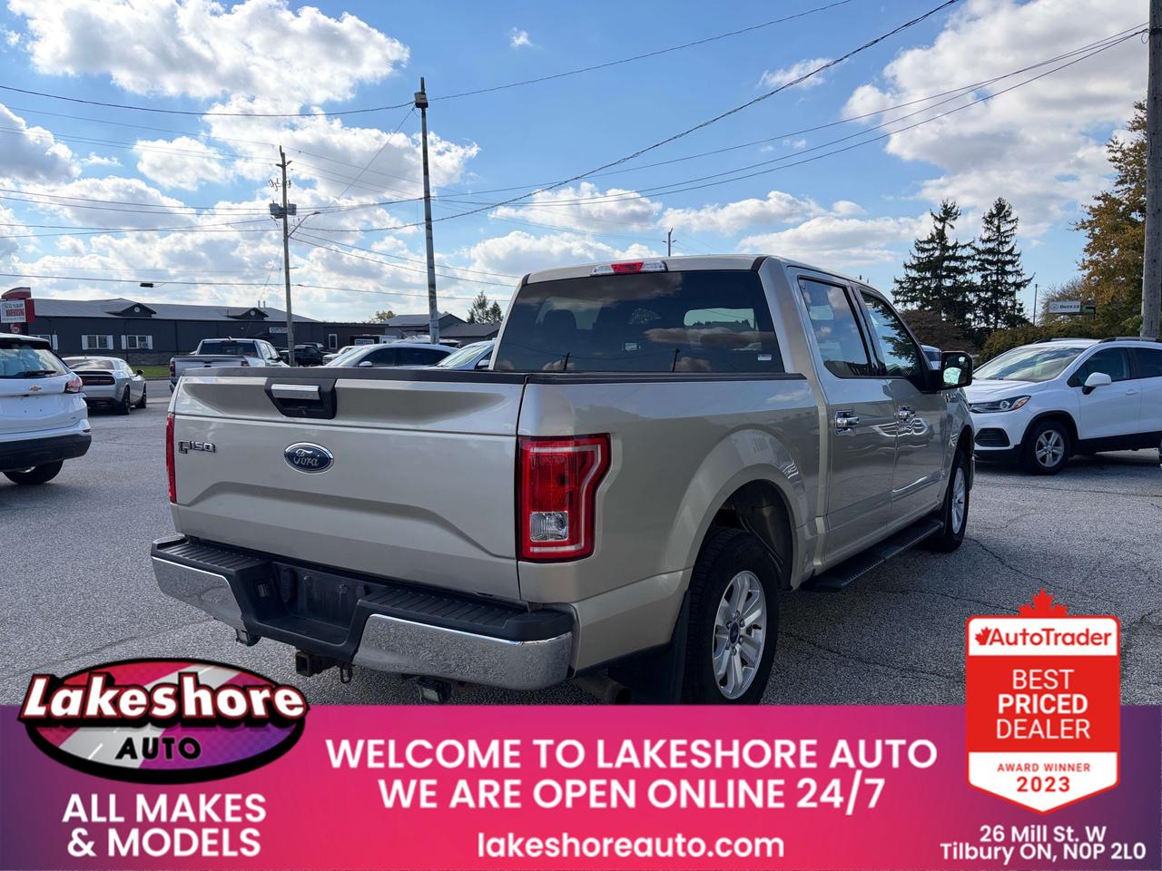2017 Ford F-150 XLT Photo4