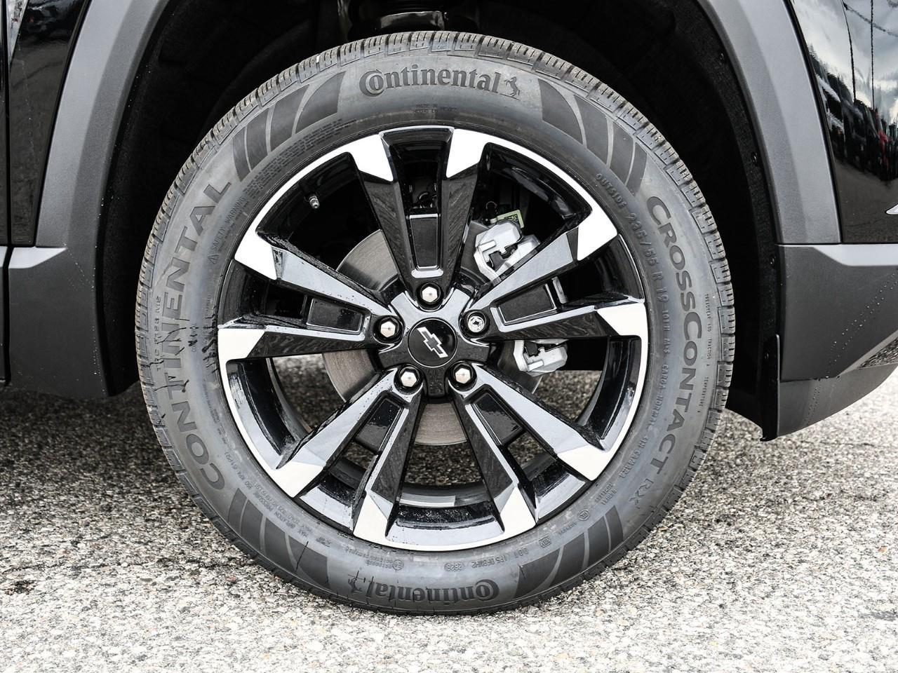 2027 Chevrolet Equinox RS Photo