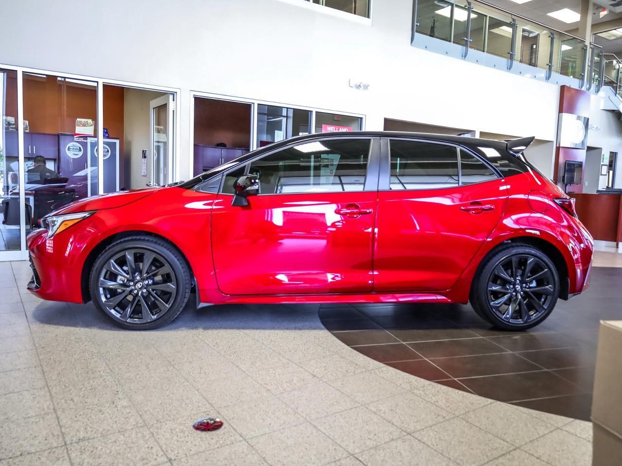 2027 Toyota Corolla Hatchback Photo