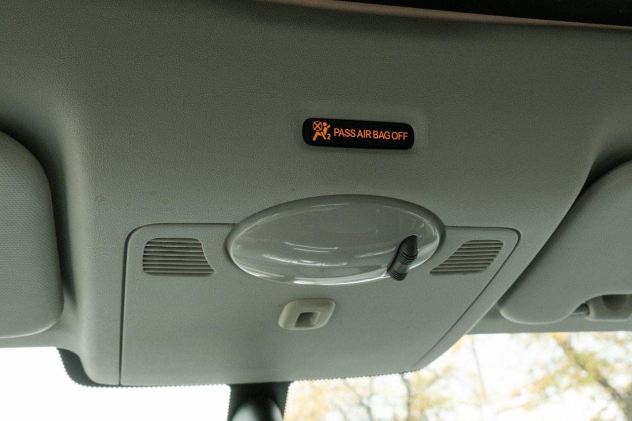 2011 Smart fortwo 2dr Cpe Passion Photo