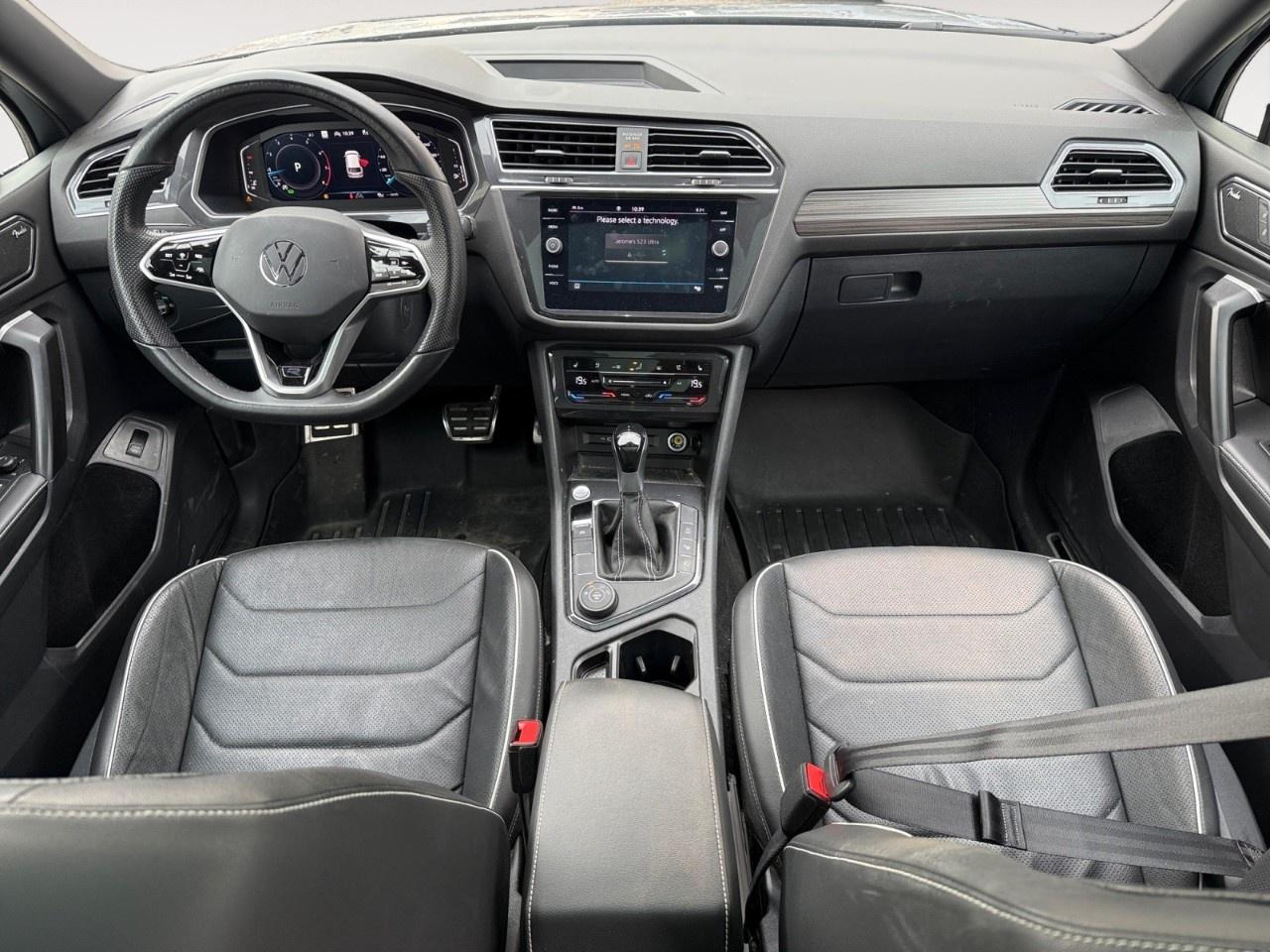 2024 Volkswagen Tiguan HIGHLINE R-LINE 4MOTION Photo