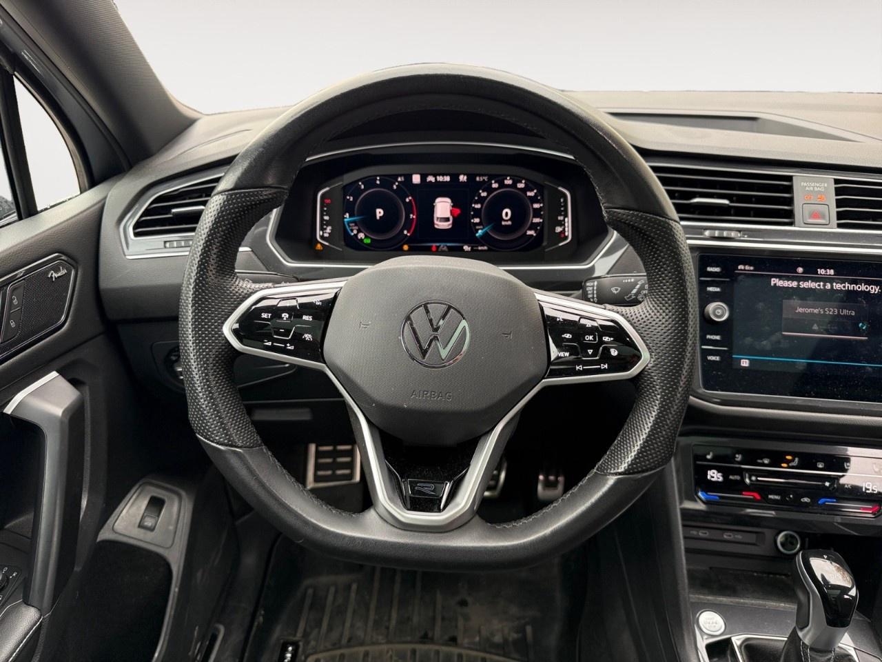 2024 Volkswagen Tiguan HIGHLINE R-LINE 4MOTION Photo