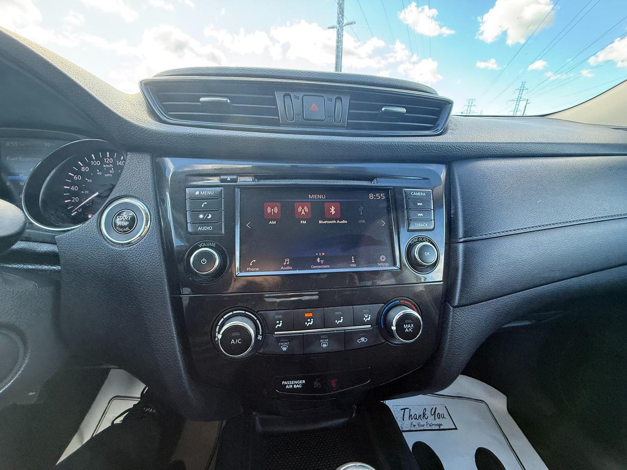 2018 Nissan Rogue SV*PANO ROOF*LANE ASSIST* Photo