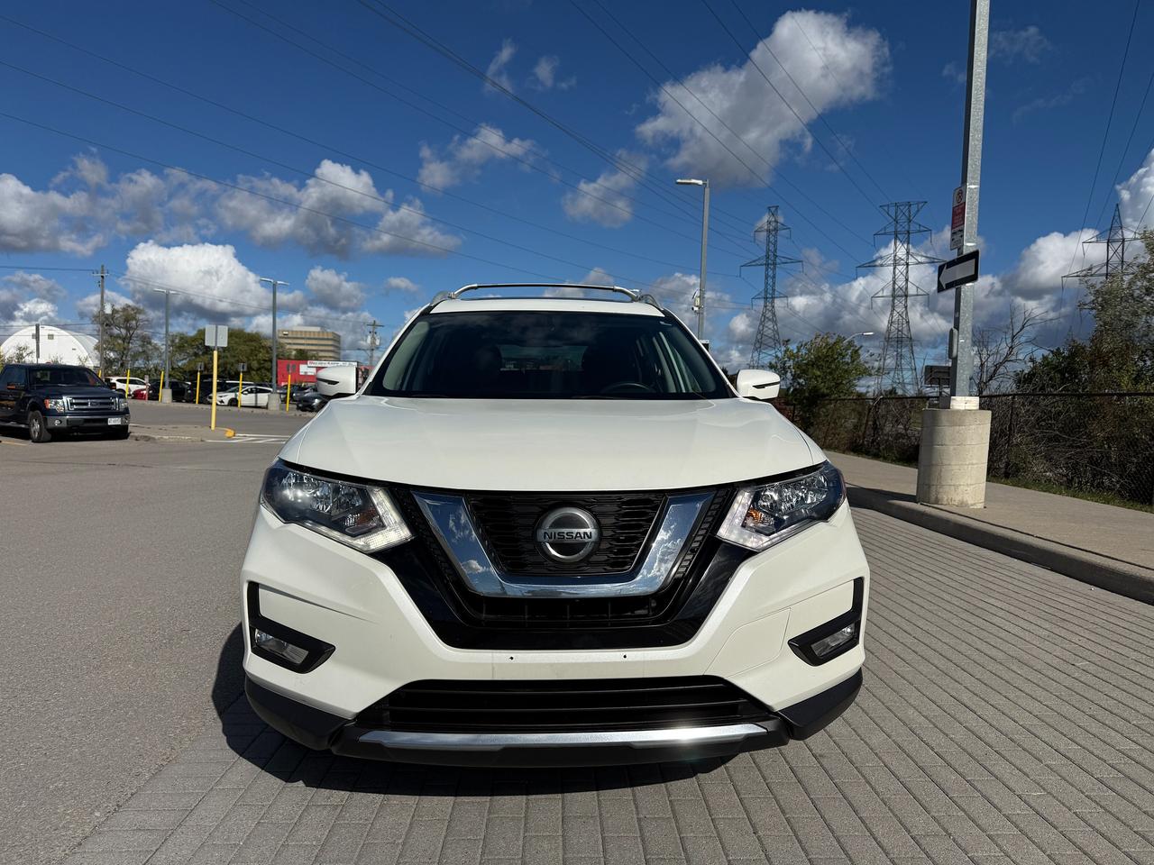 2018 Nissan Rogue SV*PANO ROOF*LANE ASSIST* Photo5