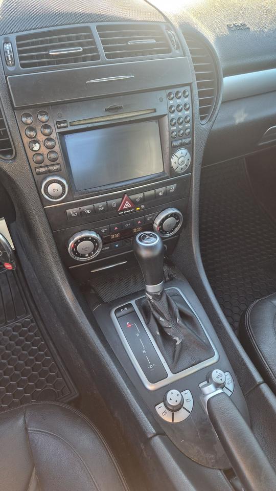2009 Mercedes-Benz SLK 3.5L Photo