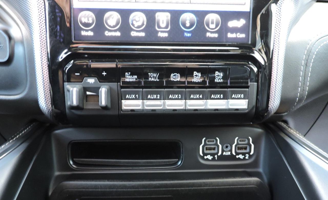 2020 RAM 2500 Limited 6.7L Diesel 4X4  Loaded Only 78000KM Photo